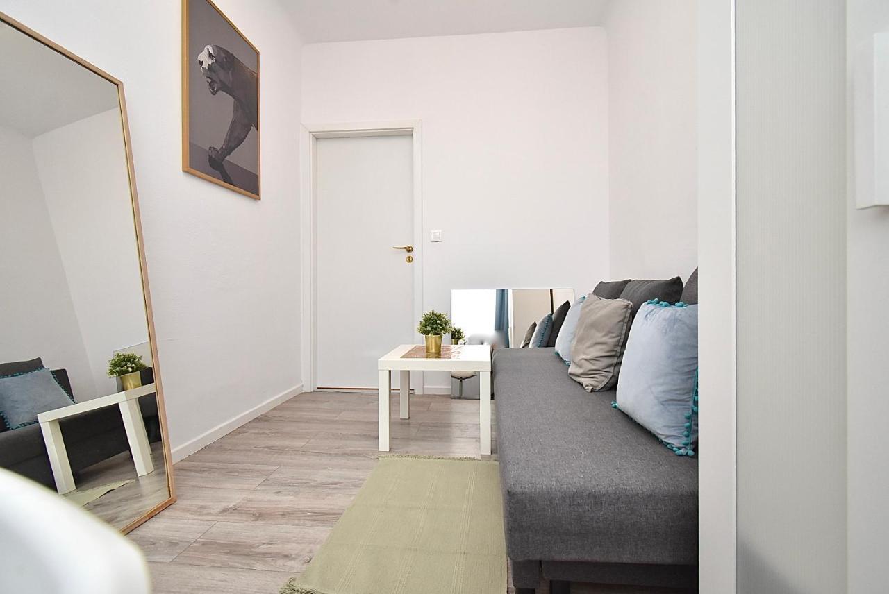 Rental Apartments Aleja Niepodleglosci Warszawa Eksteriør bilde