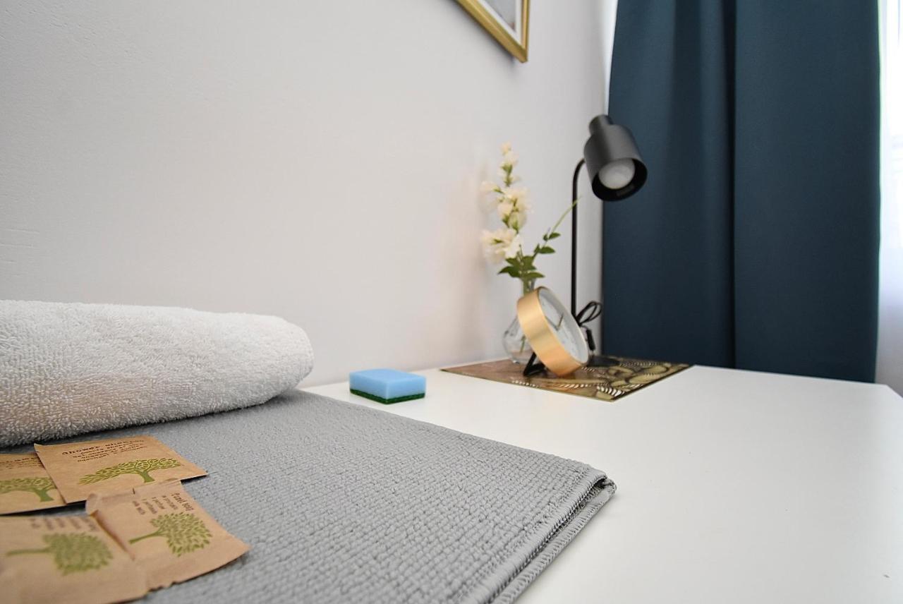 Rental Apartments Aleja Niepodleglosci Warszawa Eksteriør bilde
